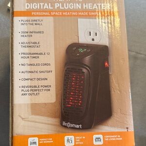 LifeSmart Digital Plugin Heater new never used